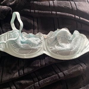 BNWT LIGHT TEAL LACE BRA